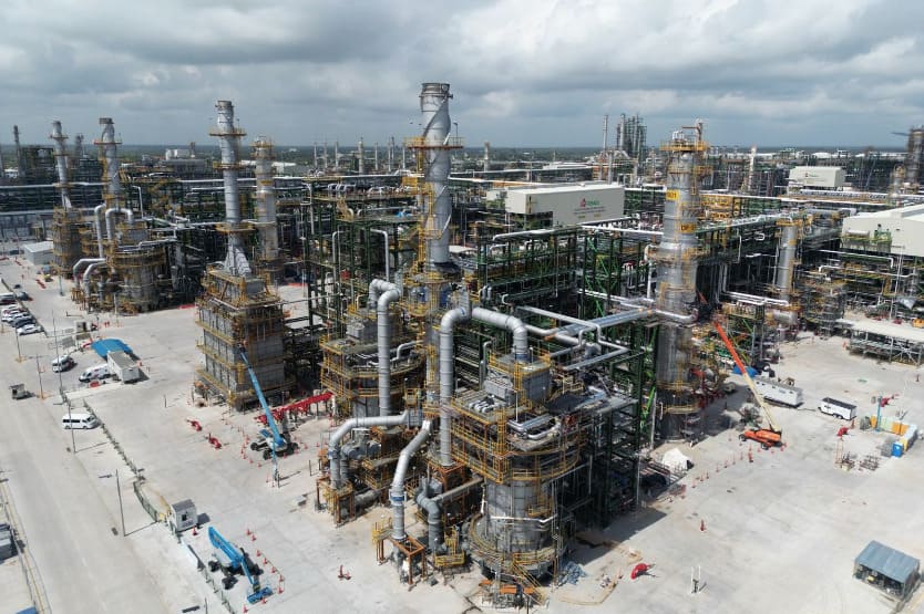 Refinería Olmeca